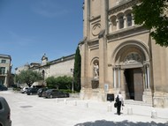 uzes12.jpg